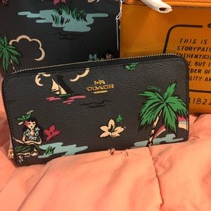 Hawaiian Scene Wallet